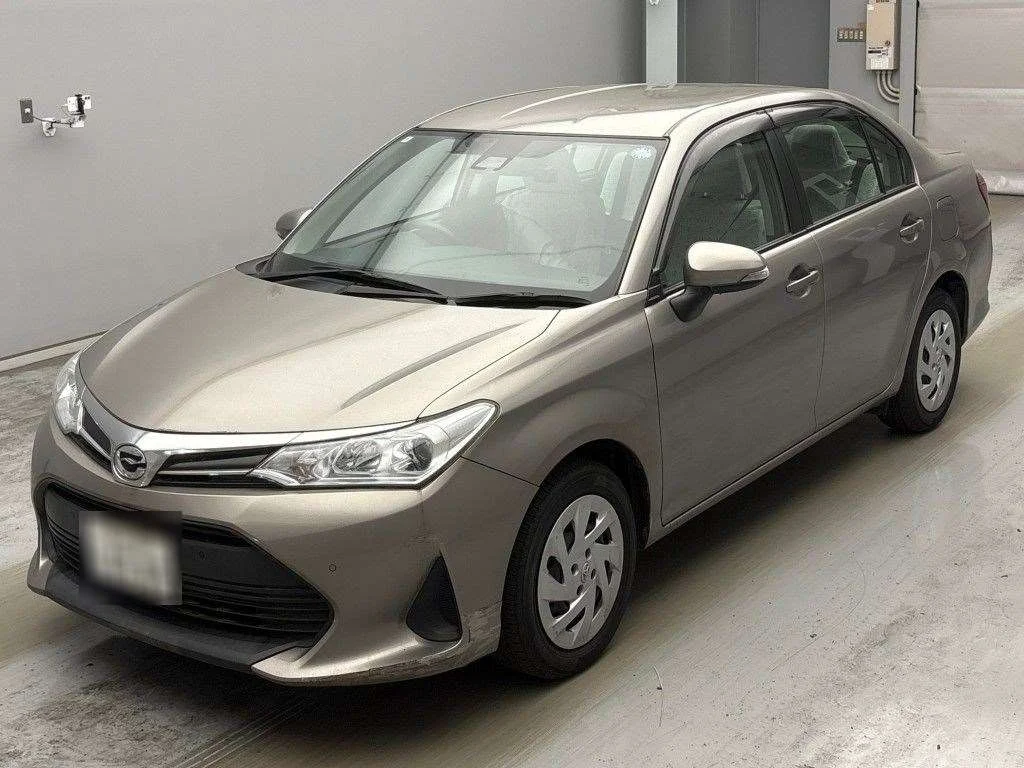 Toyota Corolla Axio NRE161 2020